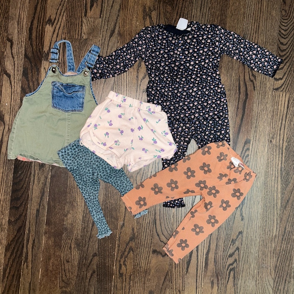 Zara Bundle of Cute Babygirl Outfit Sets, Overalls, Shorts, etc. (all 12-18M)